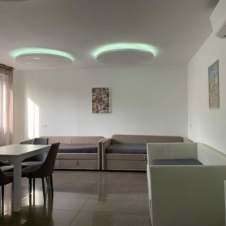 Mondo Suites Apartments Neapol Zewnętrze zdjęcie
