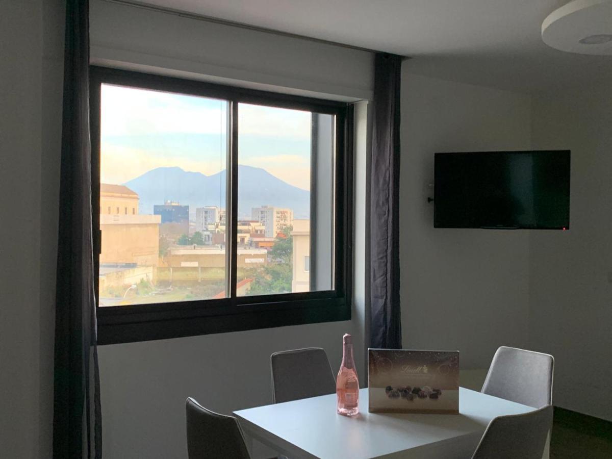 Mondo Suites Apartments Neapol Zewnętrze zdjęcie