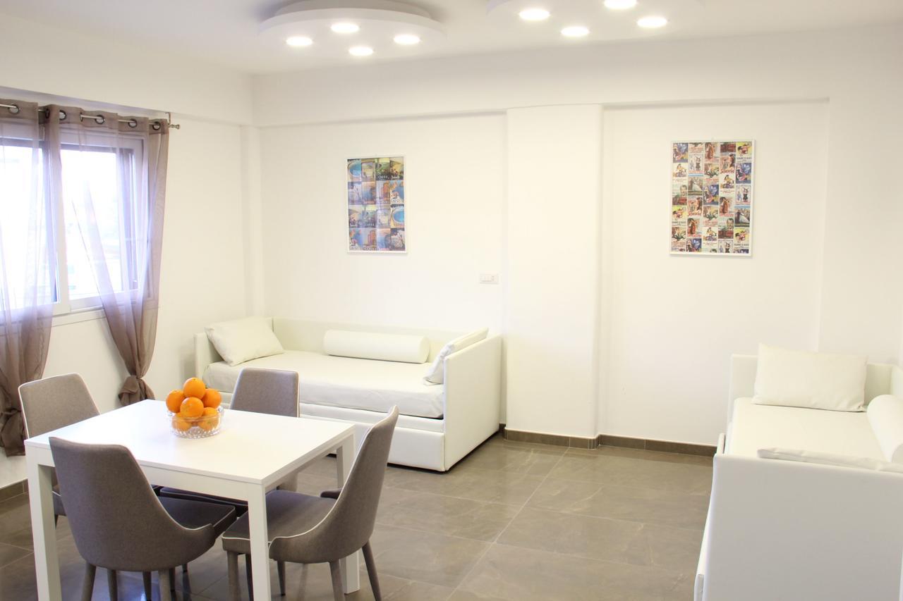 Mondo Suites Apartments Neapol Zewnętrze zdjęcie
