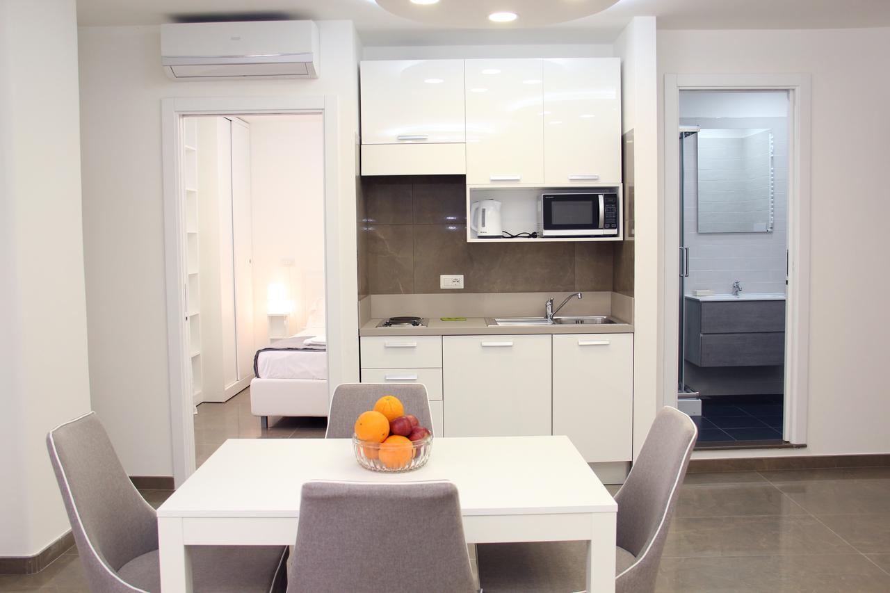 Mondo Suites Apartments Neapol Zewnętrze zdjęcie